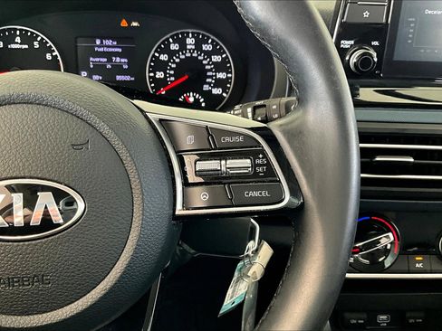 Used 2021 Kia Seltos S image 11