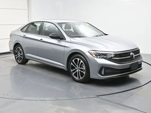 Used 2024 Volkswagen Jetta Sport image 26