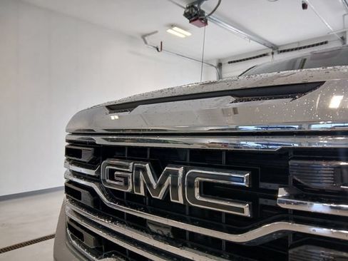 Certified 2026 GMC Sierra 1500 SLT w/ SLT Premium Plus Package AWD/4WD image 9