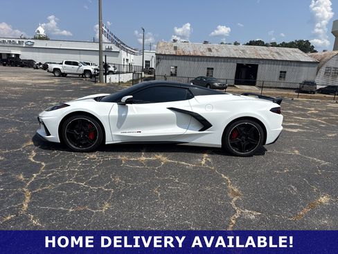 Used 2024 Chevrolet Corvette Stingray Premium Conv RWD image 4