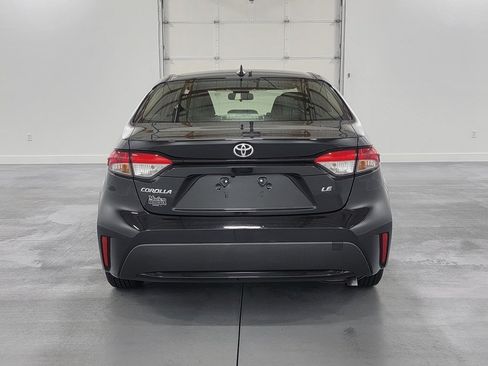 Used 2022 Toyota Corolla LE FWD image 7