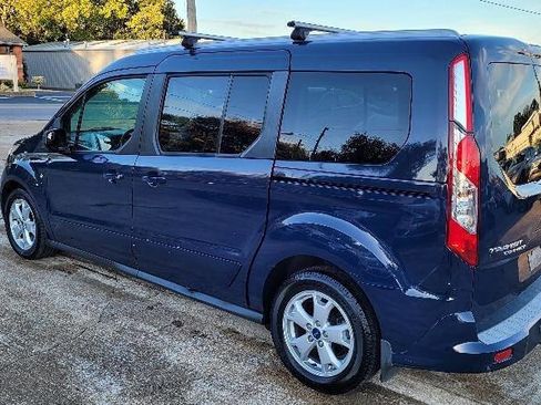 Used 2016 Ford Transit Connect Titanium image 3