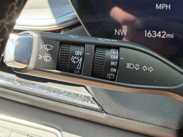 Certified 2026 Buick Enclave Preferred AWD/4WD image 21