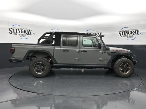 Used 2022 Jeep Gladiator Rubicon w/ Trailer Tow Package AWD/4WD image 10