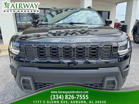 Used 2026 Jeep Cherokee Overland w/ Trailer Tow Group AWD/4WD image 3