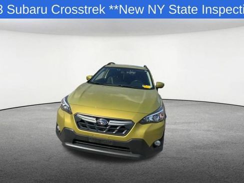 Used 2023 Subaru Crosstrek 2.0i Premium AWD/4WD image 3