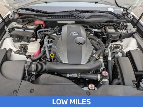 Used 2024 Lexus RC 300 image 12