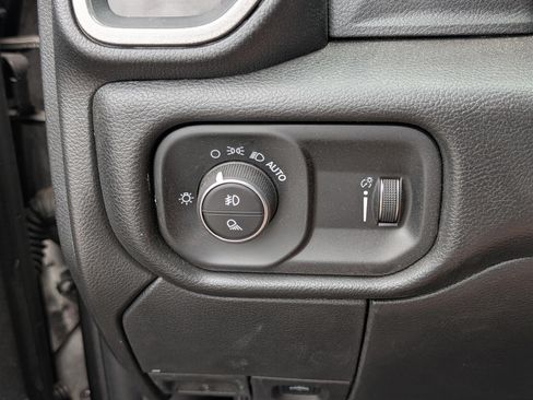 New 2025 RAM 2500 Tradesman AWD/4WD image 16