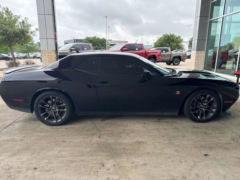 Used 2023 Dodge Challenger R/T Scat Pack image 10