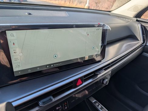 Used 2025 Kia Sorento S w/ Panoramic Sunroof Package FWD image 6