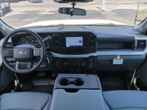 New 2026 Ford F350 XL w/ 360-Degree Camera Package AWD/4WD image 15