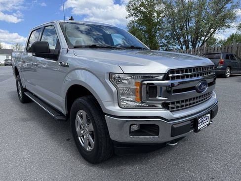 Used 2019 Ford F150 XLT w/ Equipment Group 302A Luxury AWD/4WD image 4