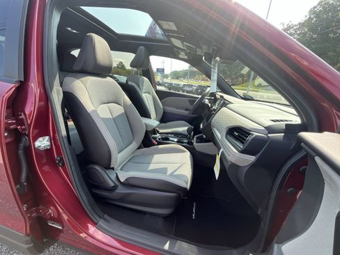 Used 2026 Subaru Forester Premium AWD/4WD image 28