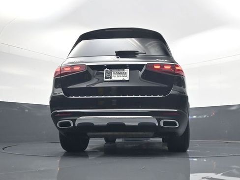 Used 2025 Mercedes-Benz GLS 450 4MATIC image 25