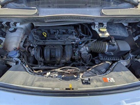 Used 2015 Ford Transit Connect XLT image 18