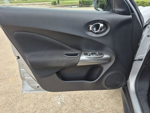 Used 2013 Nissan Juke S AWD/4WD image 10