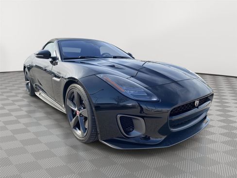 Used 2018 Jaguar F-TYPE 400 Sport image 6