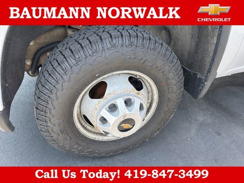Used 2023 Chevrolet Silverado 3500 W/T w/ WT Convenience Package AWD/4WD image 17