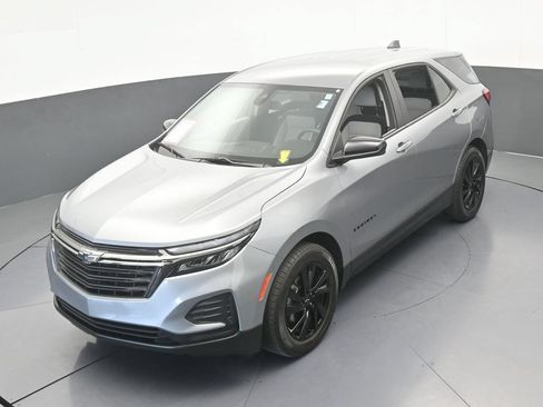 Used 2024 Chevrolet Equinox LS w/ LS Convenience Package FWD image 41