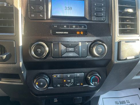Used 2020 Ford F250 XL w/ Power Equipment Group image 17