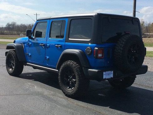 Used 2022 Jeep Wrangler Unlimited Sport image 5