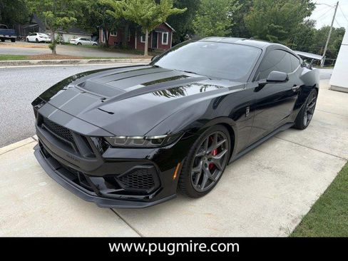 Used 2025 Ford Mustang GT Premium w/ GT Performance Package RWD image 3