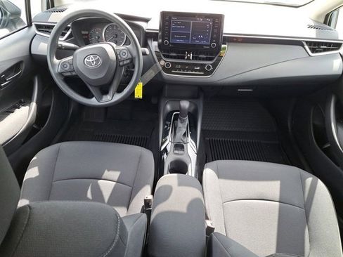 Used 2022 Toyota Corolla LE image 21