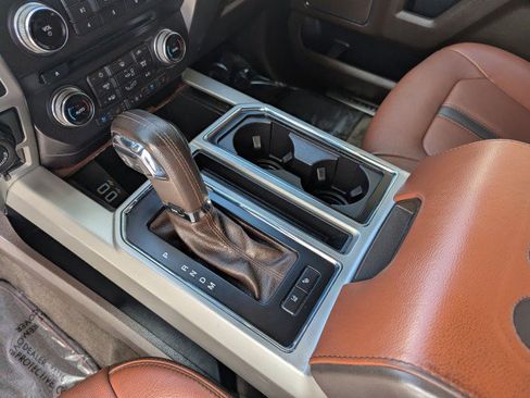Used 2018 Ford F150 King Ranch w/ Equipment Group 601A Luxury AWD/4WD image 20