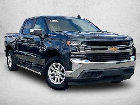 Used 2020 Chevrolet Silverado 1500 LT w/ Texas Edition image 12