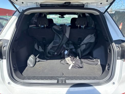 Used 2020 Chevrolet Equinox LS FWD image 13