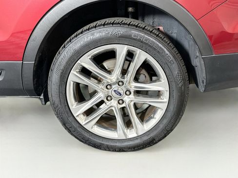 Used 2017 Ford Explorer Limited w/ Equipment Group 301A image 11