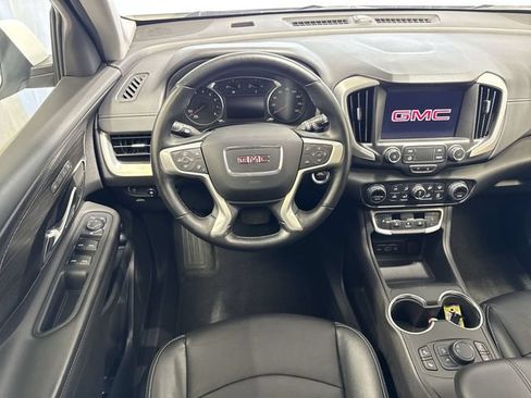 Certified 2024 GMC Terrain SLT FWD image 14