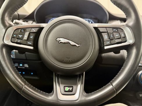 Used 2019 Jaguar E-PACE R-Dynamic S image 37