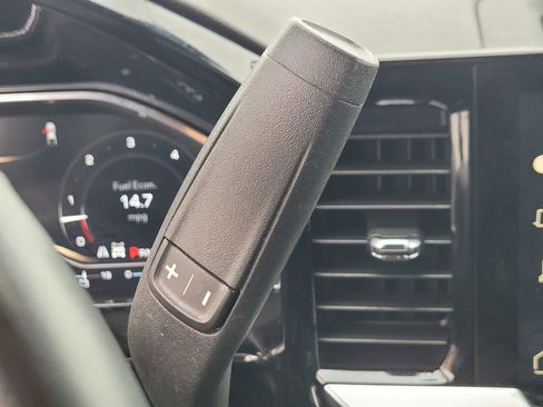 Used 2024 GMC Sierra 1500 SLT image 26