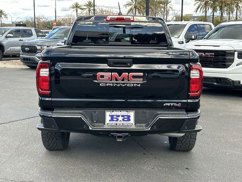 Used 2024 GMC Canyon AT4 w/ Technology Package image 7