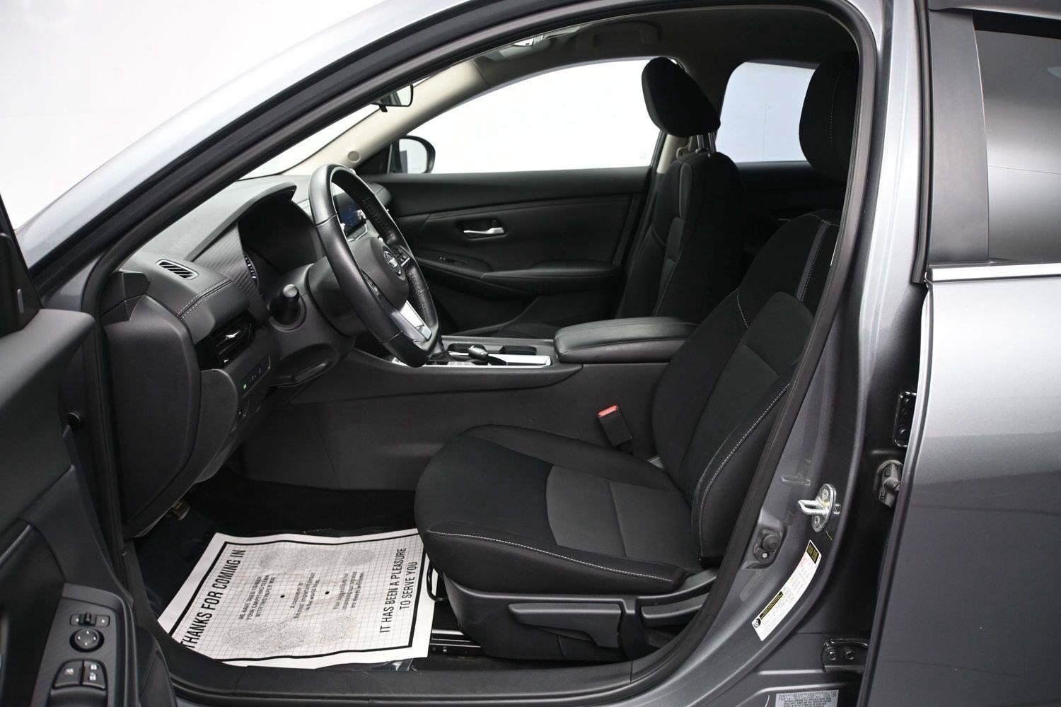 Used 2021 Nissan Sentra SV FWD image 6