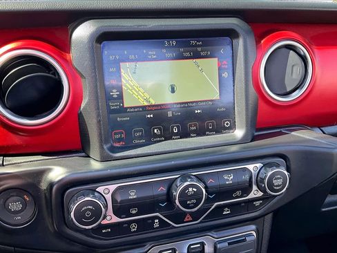 Used 2022 Jeep Wrangler Rubicon w/ LED Lighting Group image 7