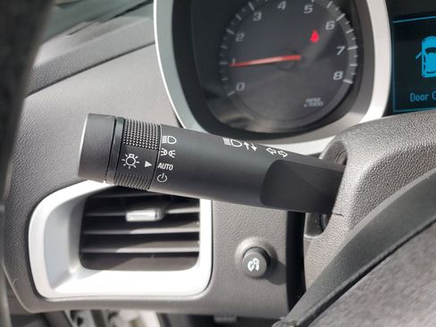 Used 2017 Chevrolet Equinox LT image 29