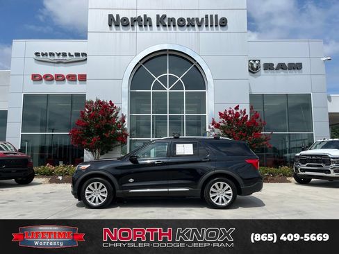 Used 2021 Ford Explorer King Ranch AWD/4WD image 2