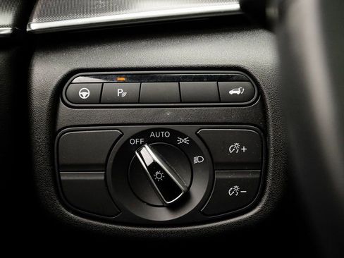 Used 2023 INFINITI QX50 Luxe image 24