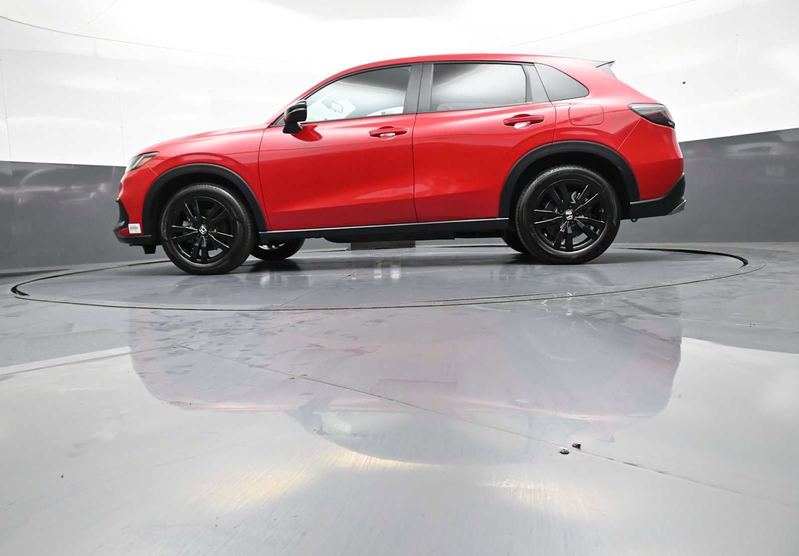 Certified 2026 Honda HR-V Sport image 31