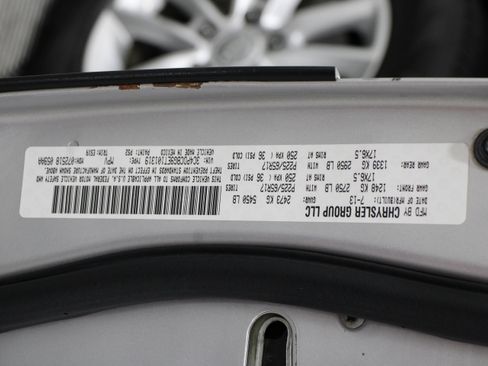 Used 2014 Dodge Journey SXT w/ Flexible Seating Group image 43