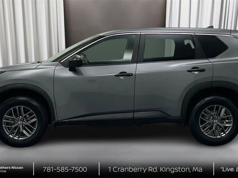 Used 2021 Nissan Rogue S image 8