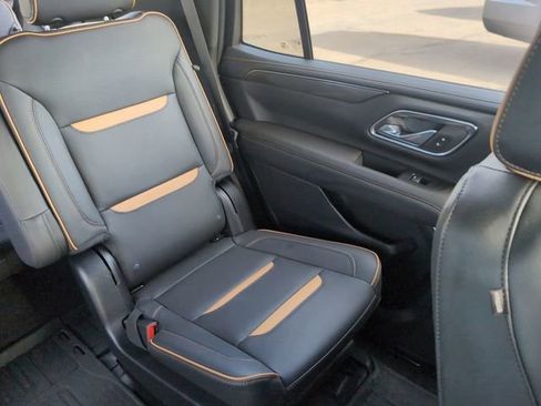 Used 2024 GMC Yukon AT4 w/ Technology Package image 14