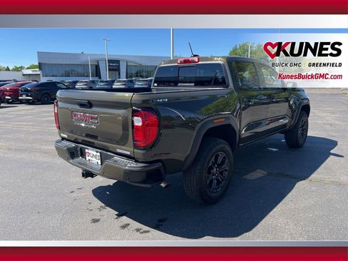 Used 2025 GMC Canyon Elevation w/ Convenience Package AWD/4WD image 5