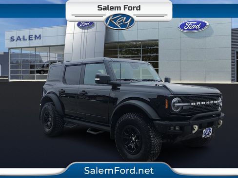 Used 2024 Ford Bronco Wildtrak image 1
