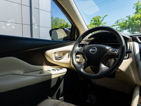 Used 2020 Nissan Murano Platinum w/ Cargo Package AWD/4WD image 12