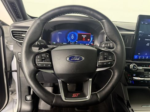 Used 2021 Ford Explorer ST w/ Equipment Group 401A AWD/4WD image 22
