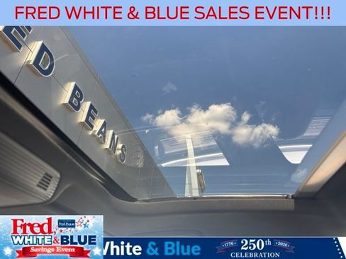 Used 2024 Volkswagen GTI SE FWD image 9
