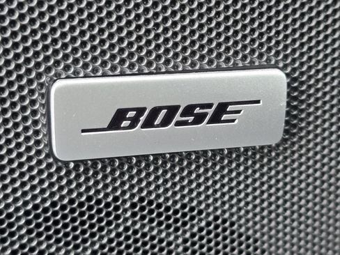 Used 2019 Cadillac Escalade Premium Luxury image 12